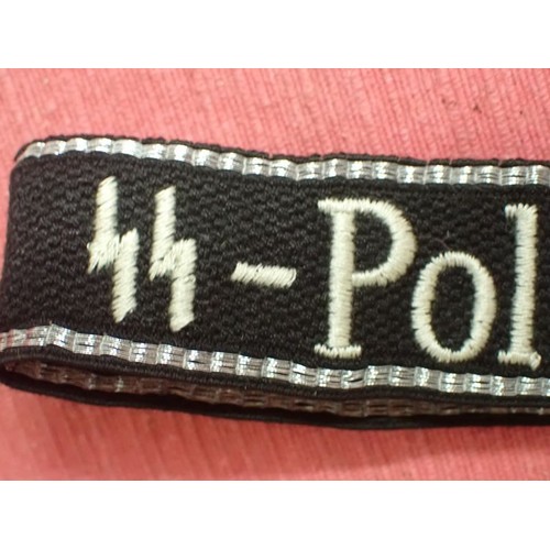 45 - 3rd Reich German SS-Polizei-Division cuff title

Slight wear and some creases; otherwise, in good or... 
