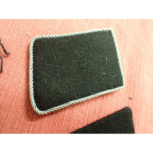 51 - Four WW2 German plain side SS collar tabs

All four are in good clean condition with no moth nips, t... 