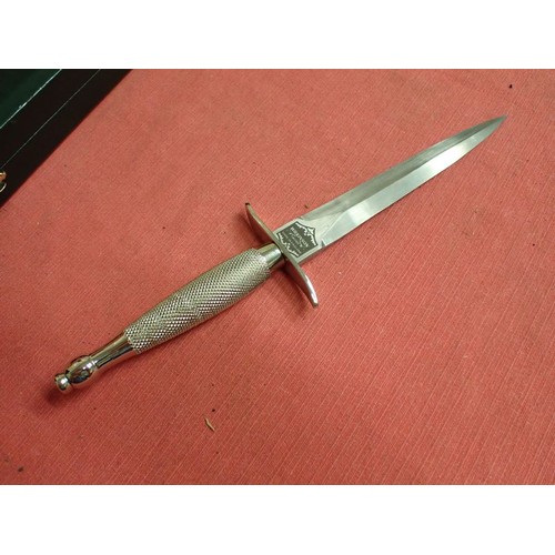 310 - Cased Wilkinson Sword made Fairbairn-Sykes knife

Finely made 1st Pattern F/S knife by Wilkinson. 17... 