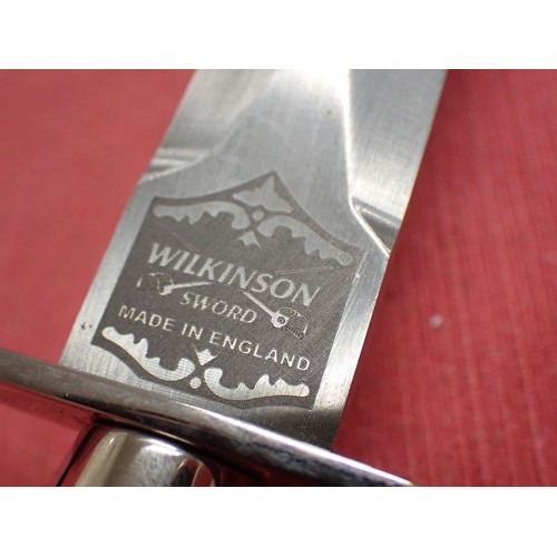 310 - Cased Wilkinson Sword made Fairbairn-Sykes knife

Finely made 1st Pattern F/S knife by Wilkinson. 17... 