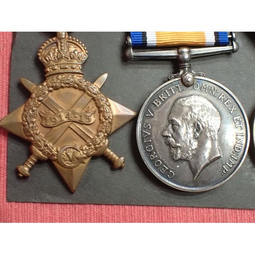 322 - WW1/WW2 Group of 5 medals, Royal Artillery

14/15 Star trio to , 1121 DVR.L. DESOMBRE R.F.A. Territo... 