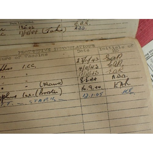 322 - WW1/WW2 Group of 5 medals, Royal Artillery

14/15 Star trio to , 1121 DVR.L. DESOMBRE R.F.A. Territo... 