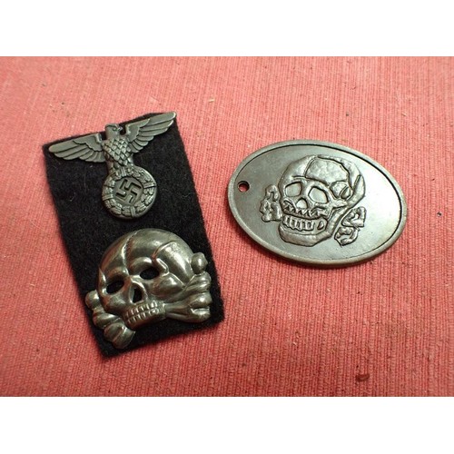 27 - Selection of post war German badges and buckles

Seven reenactment items. The HJ buckle in silvered ... 