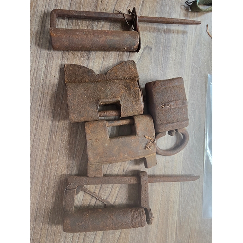 Lot 58        