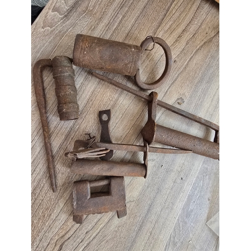 Lot 60        
