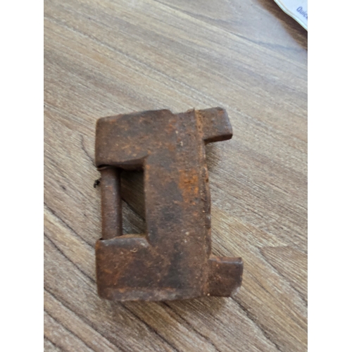 60 - Group of 5 Victorian Indian Locks and keys,

 mixed assortments and conditions - 
no guarantee of ke... 