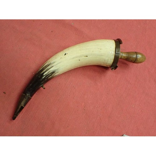 Circa 1800 priming flask for a cannon A good early priming flask ...