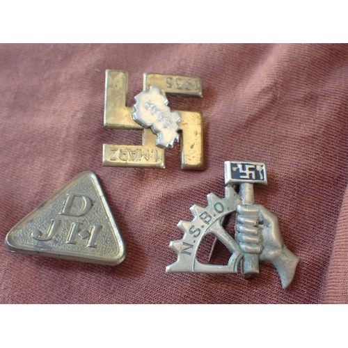 Lot 48        
