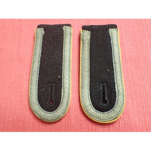 6 - WW2 German, Waffen SS cavalry NCO shoulder straps

WW2 period WSS shoulder straps with yellow piping... 