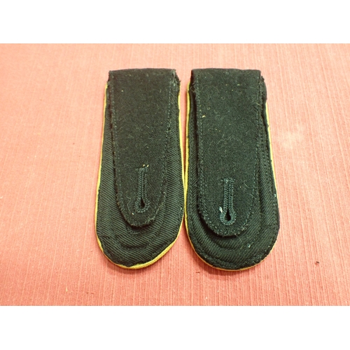 6 - WW2 German, Waffen SS cavalry NCO shoulder straps

WW2 period WSS shoulder straps with yellow piping... 