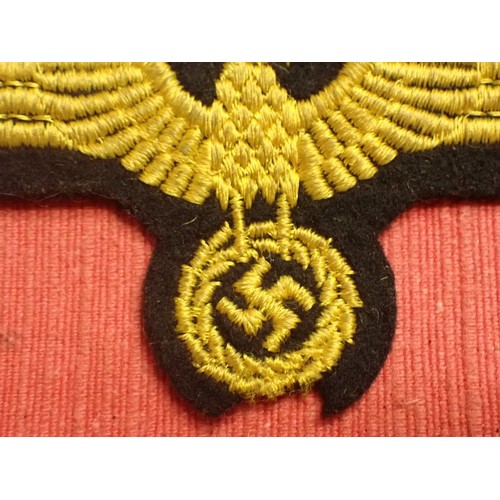 18 - WW2 German Kriegsmarine breast eagle

Small area missing to the wool at the bottom, probably from tu... 
