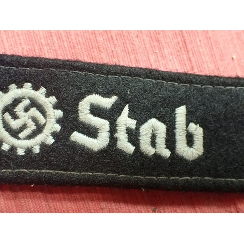 19 - WW2 German R.A.D. cuff title

EXCELLENT CONDITION BLACK WOOLLEN CUFF TITLE. STITCHED SCRIPT. 452 MM ... 