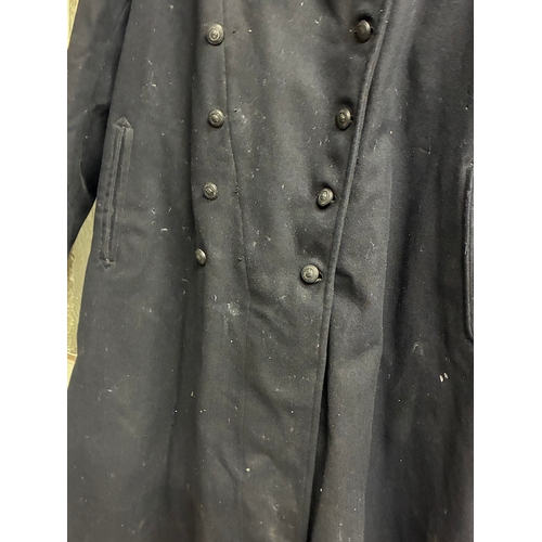 21 - British WW2 Durham Constabulary Police Great Coat

Very heavy coat  , 42 inch chest , has plastic Ki... 