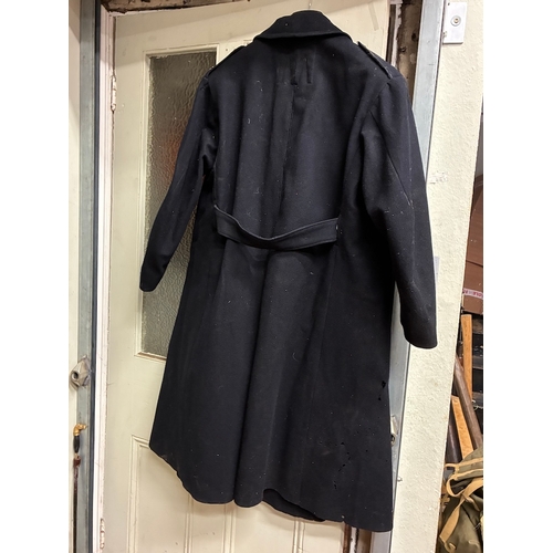 21 - British WW2 Durham Constabulary Police Great Coat

Very heavy coat  , 42 inch chest , has plastic Ki... 