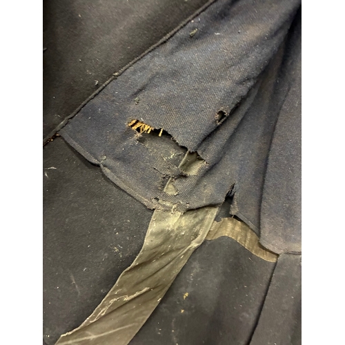 21 - British WW2 Durham Constabulary Police Great Coat

Very heavy coat  , 42 inch chest , has plastic Ki... 