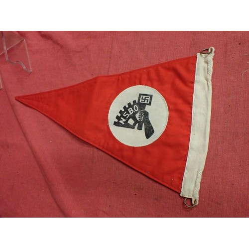 31 - WW2 German NSBO pennant

Pennant, 425 mm long. Two nickel-plated hanging loops. Separate rondel to e... 