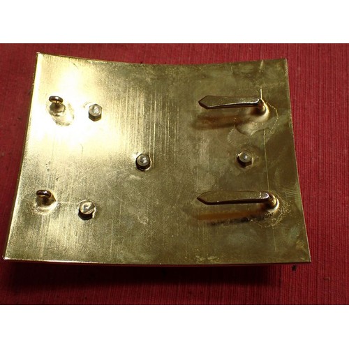 39 - Royal Highland Fusiliers - Officer's Shoulder Belt Plate 

Officers Shoulder Belt Plate. Silvered & ... 