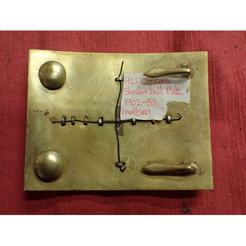 40 - Highland Light Infantry - Officer's Shoulder Belt Plate (Silver/Gilt), Post-1902

 The plate feature... 