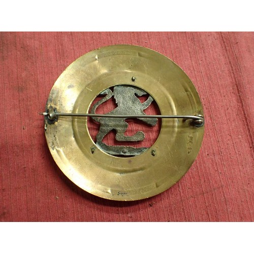 42 - 52nd Division WW2 Pipe Major's Plaid Brooch]

Plaid brooch in near as new condition.