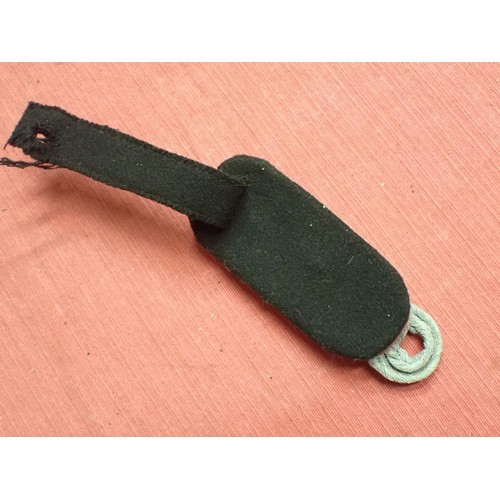 46 - WW2 German Waffen-SS Panzer Major's shoulder strap

Shows wear and service use, but no moth nips.