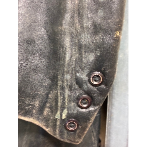 56 - Vintage Womens Size 12 Leather Coat

Dirt from long term storage - ex theatrical use - worn but no m... 
