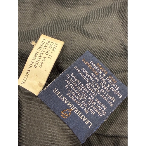 56 - Vintage Womens Size 12 Leather Coat

Dirt from long term storage - ex theatrical use - worn but no m... 