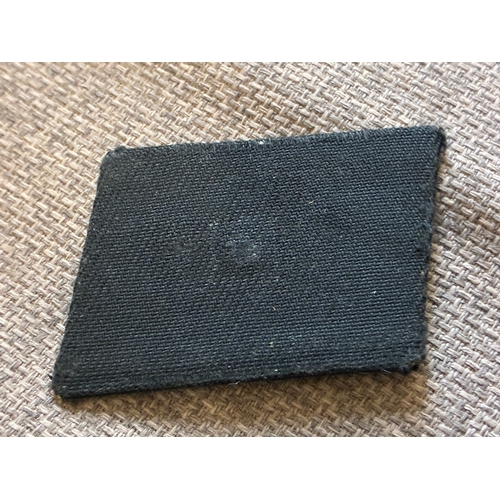 59 - WW2 German WW2 Rank Collar Patch - Bevo Version

The plain rank patch rarer than the runic example -... 