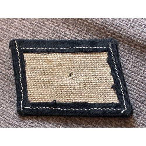 59 - WW2 German WW2 Rank Collar Patch - Bevo Version

The plain rank patch rarer than the runic example -... 