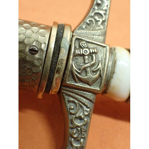 WW2 German 1941 presentation Kriegsmarine dagger Fine quality dagger an ...