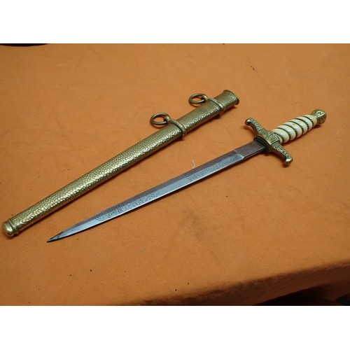 WW2 German 1941 presentation Kriegsmarine dagger Fine quality dagger an ...