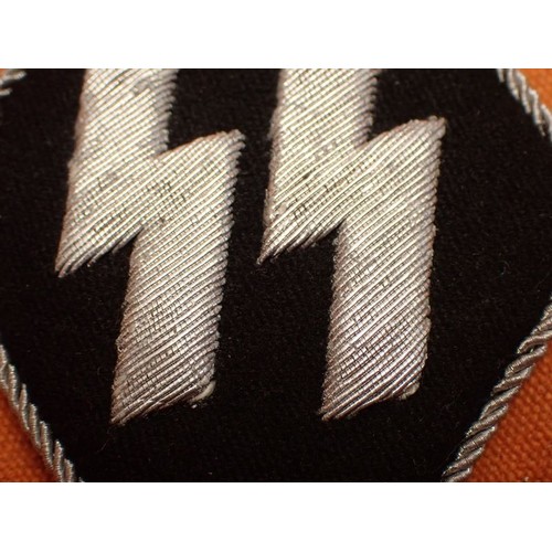 3rd Reich German SS runic sleeve diamond In excellent, clean condition ...