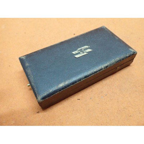 WW2 German cased SS 25 year, Gold Grade Service Cross A very rare gold ...