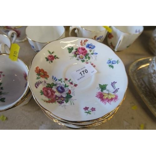 170 - A COLLECTION OF ROYAL ALBERT WARE, BARBARA ANN PATTERN