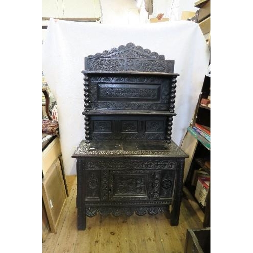 2 - AN ANTIQUE OAK CHIFFONIER, HAVING CARVED DECORATION ALL OVER, WIDTH 39INS X DEPTH 18.5INS X HEIGHT 6... 