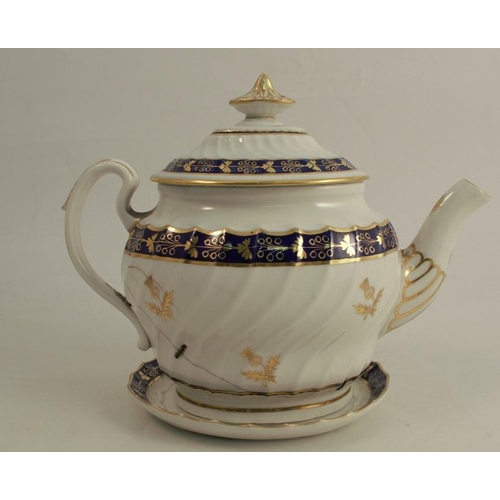 222 - A 19th century Barr Worcester part tea service, comprising tea pot and stand, covered sugar bowl, ju... 