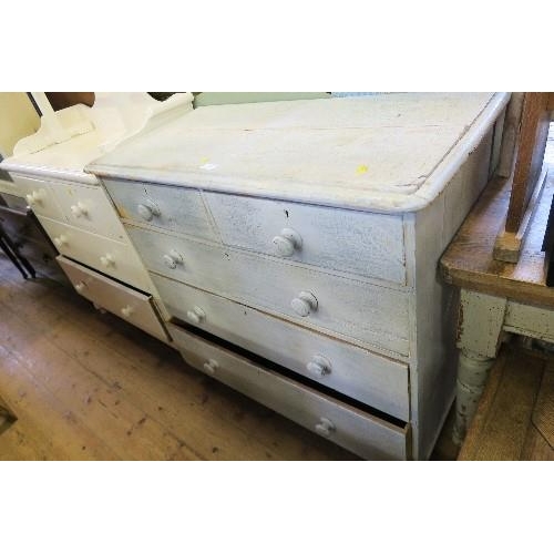 38 - A PAINTED CHEST OF DRAWERS, WIDTH 37.5INS X HEIGHT 36INS X DEPTH 18.5INS