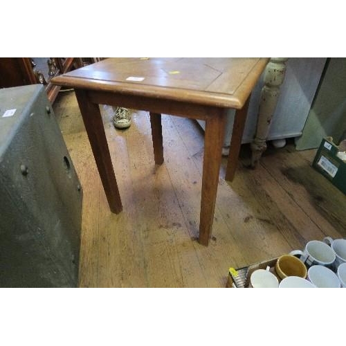 40 - A COFFEE TABLE, BENCH, STOOL, BOX WITH LIFT UP LID CONTAINING COMPARTMENTS AND DRAWERS, STOOL, TORCH... 