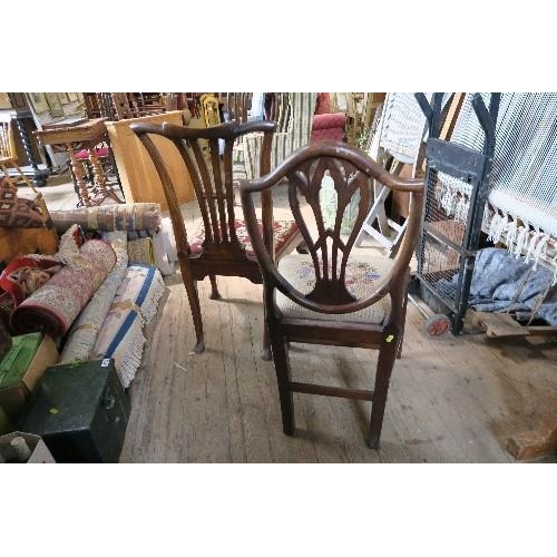 94 - A GEORGIAN STYLE DINING CHAIR, TOGETHER WITH ANOTHER DINING CHAIR