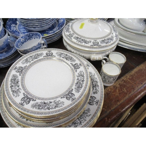 239 - A Wedgwood Black Columbia tureen, six dinner plates, 6 side plates and 6 tea plates. together with t... 