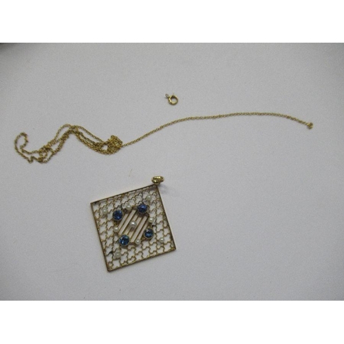 173 - An Edwardian sapphire and pearl set pendant, of diamond shape with gold lattice, af, unmarked, in fi... 