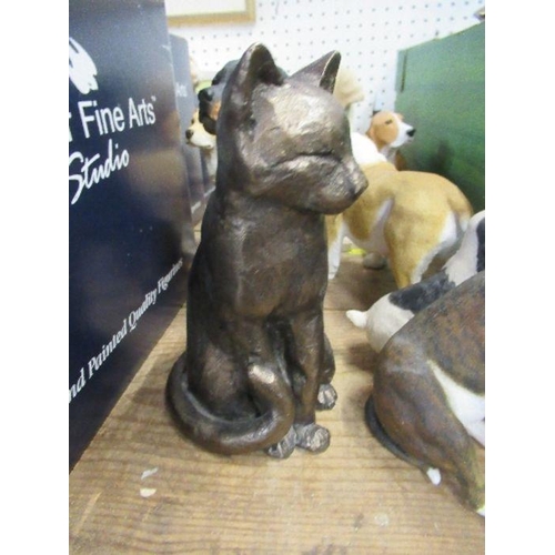 185 - A collection of resin models of dogs, to include Border Fine Arts Rottweiler, Frith cat model, etc.