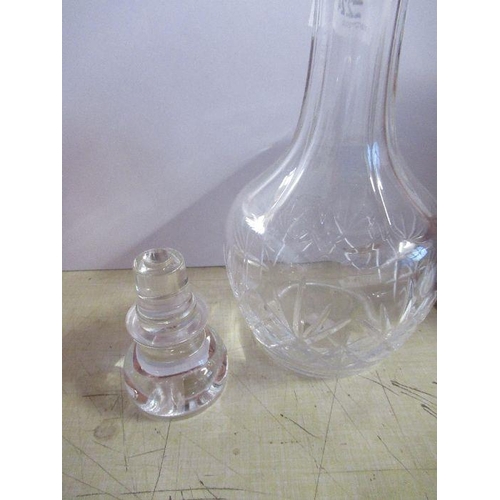 224 - A glass decanter