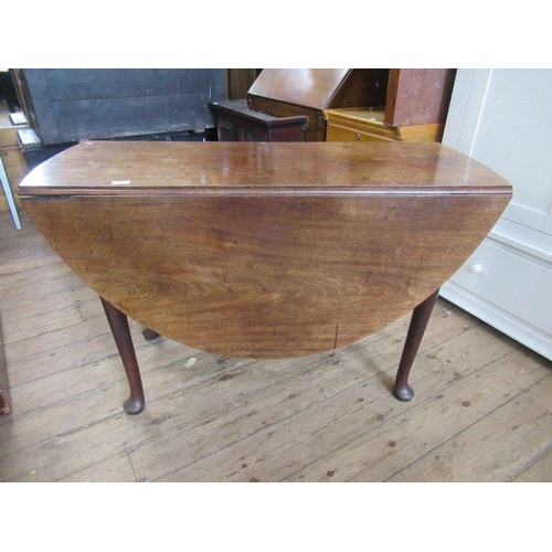 40 - A 19th century mahogany drop leaf table, with swing leg action and pad foot, 46ins x 54ins, height 2... 