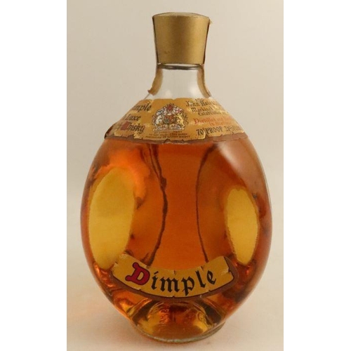 284 - A bottle of John Haig & Co Ltd Dimple De Luxe Scotch Whisky