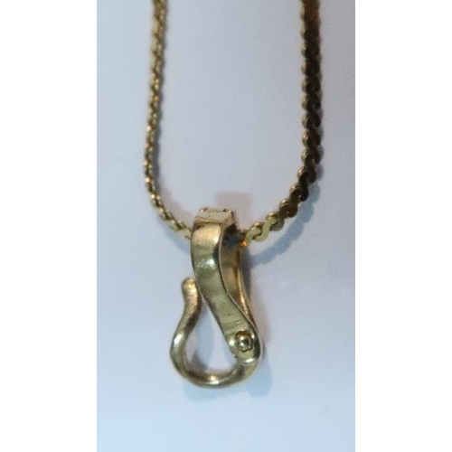 397 - A 14k Italian oval link necklace, together with a 14k flat link necklace, total weight 15.0g