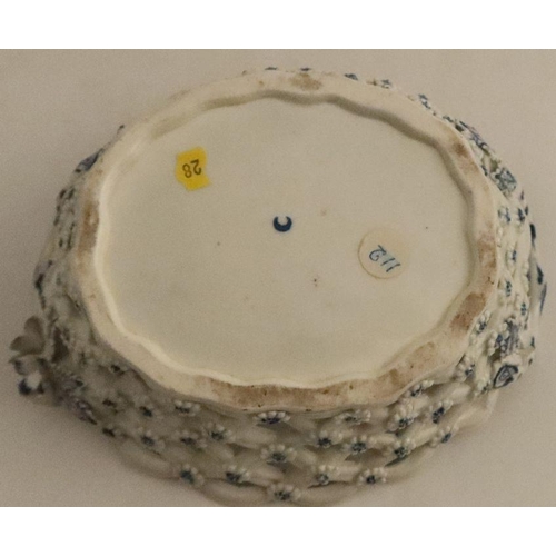 612 - A Worcester chestnut basket, printed in underglaze blue with the Pine Cone pattern, width 7.25ins