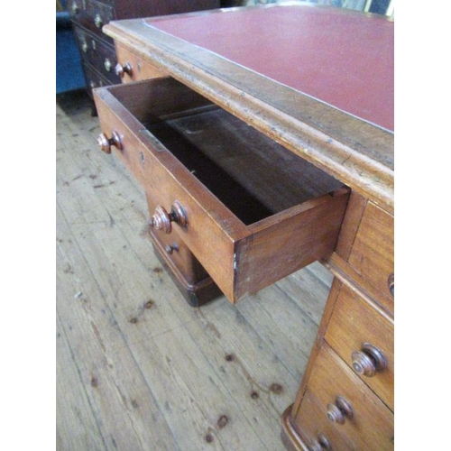 3 - A 19th century mahogany twin pedestal desk, width 42ins, depth 24ins, height 29ins 38301