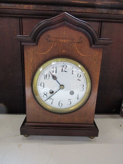 A Junghans A10 mantel clock in an inlaid mahogany case 8