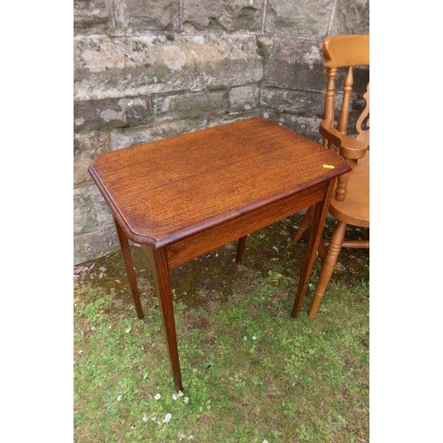 100 - A pair of pine arm chairs and an oak occasional table width 22ins , height 27ins