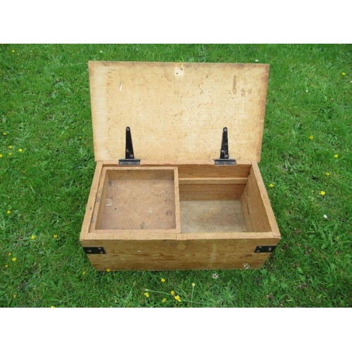 25 - A small pine tool box, with fitted interior, 20.5ins x 12ins, height 8.5ins